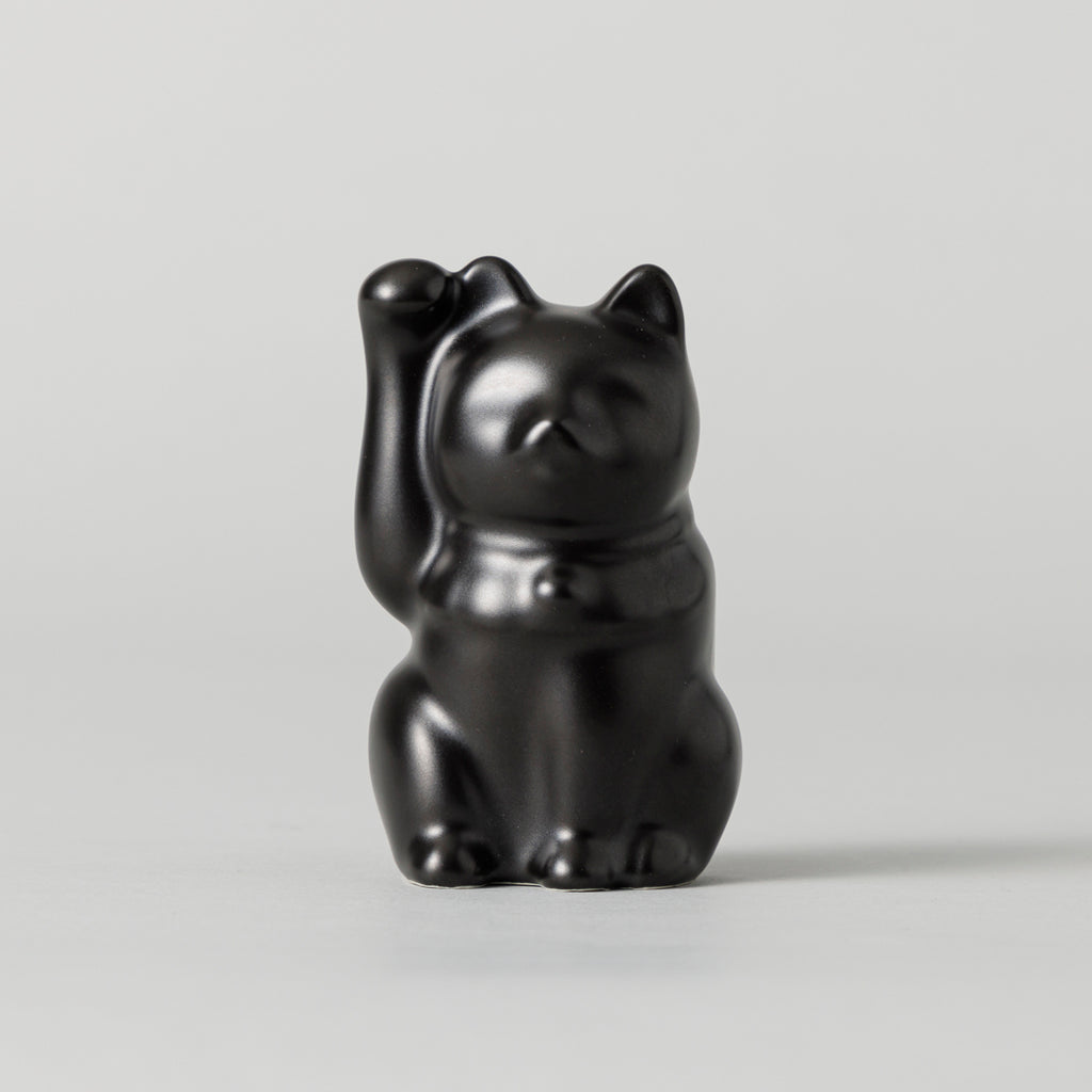 瀬戸焼 招き猫 右手 – kuros.style