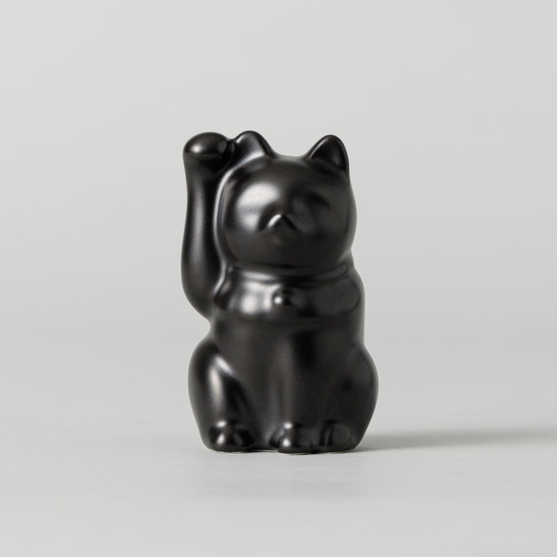 瀬戸焼 招き猫 右手 – kuros.style