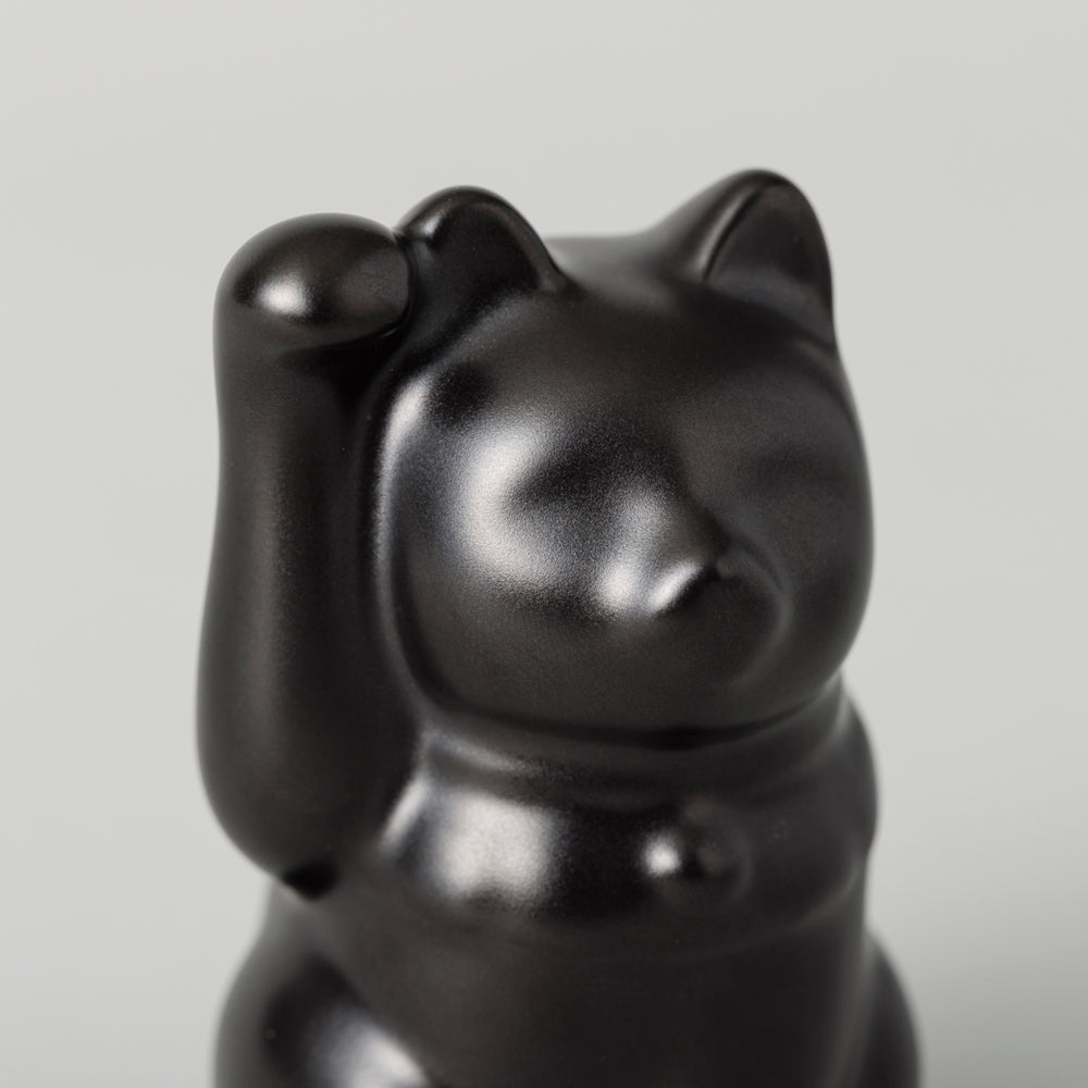 瀬戸焼 招き猫 右手 – kuros.style