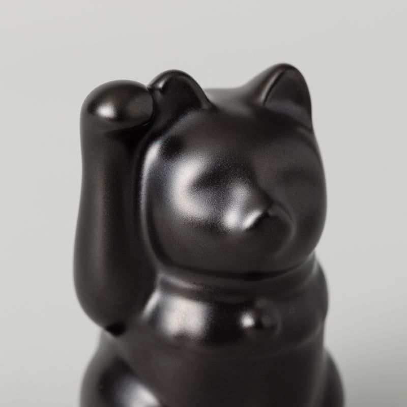 瀬戸焼 招き猫 右手 – kuros.style