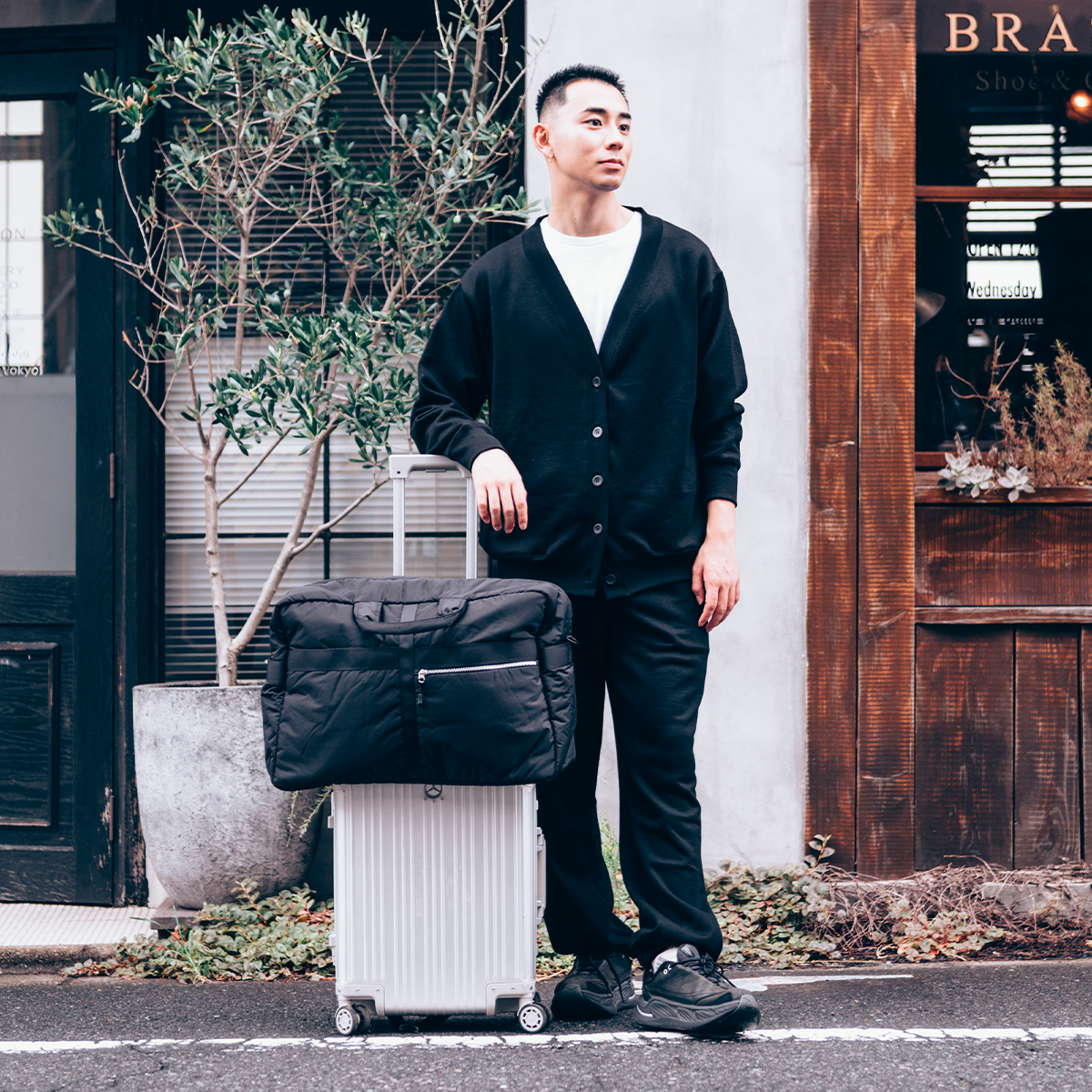 黒と旅する、心地よい時間。 – kuros.style