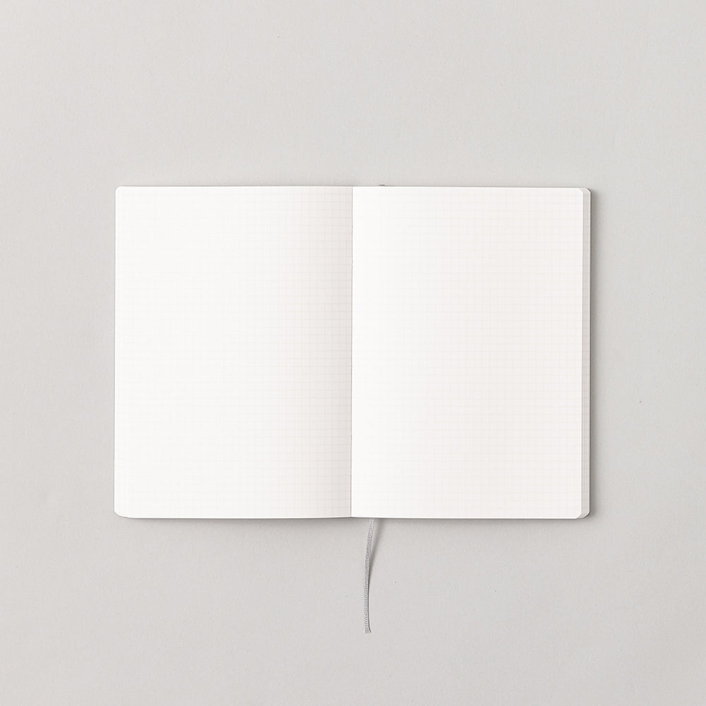 黒のA5ノート Amazon.co.jp: ライフ ノート ノーブルブック A5 方眼 N1620 黒